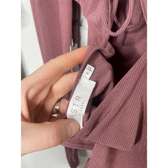 ASTR Tie Back Bodysuit Medium Strappy Cut Out Puff Shoulder Long Sleeve Mauve - Picture 7 of 11